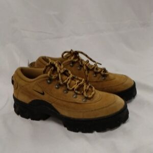 Nike Tan Boots with Black Soles